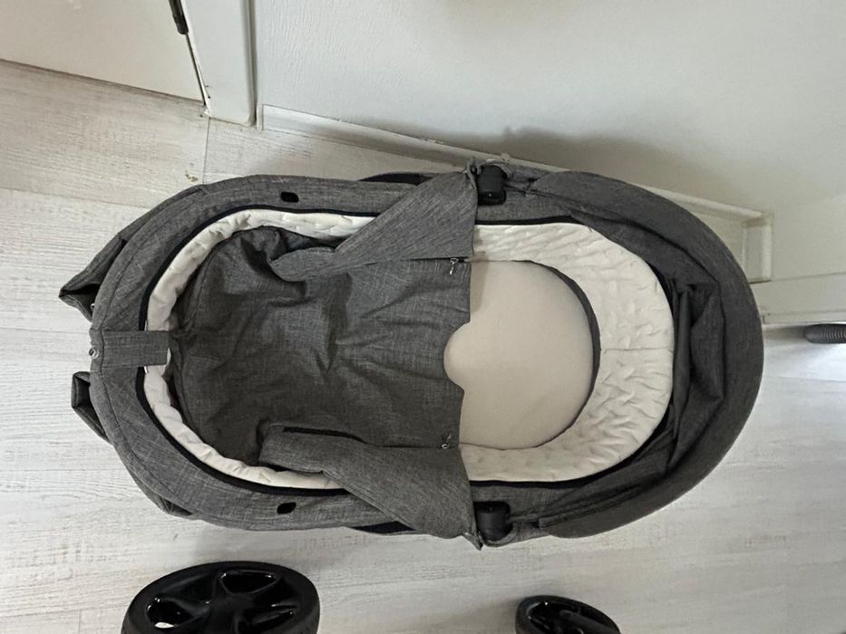 Продам коляску б/у