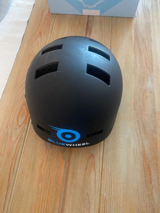 Защитна каска Bluewheel