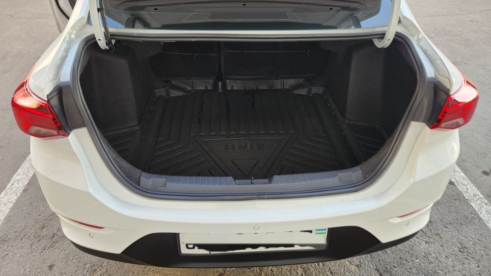 Onix 3LT 23/24 Toza, 1 qol