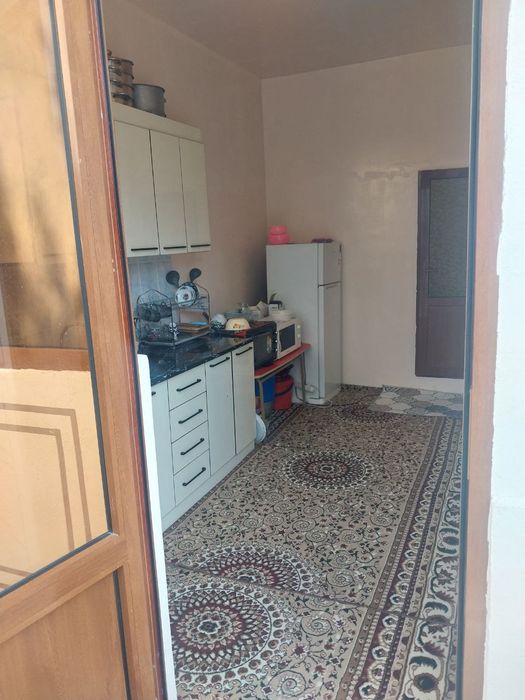 Uy sotiladi nilufarda