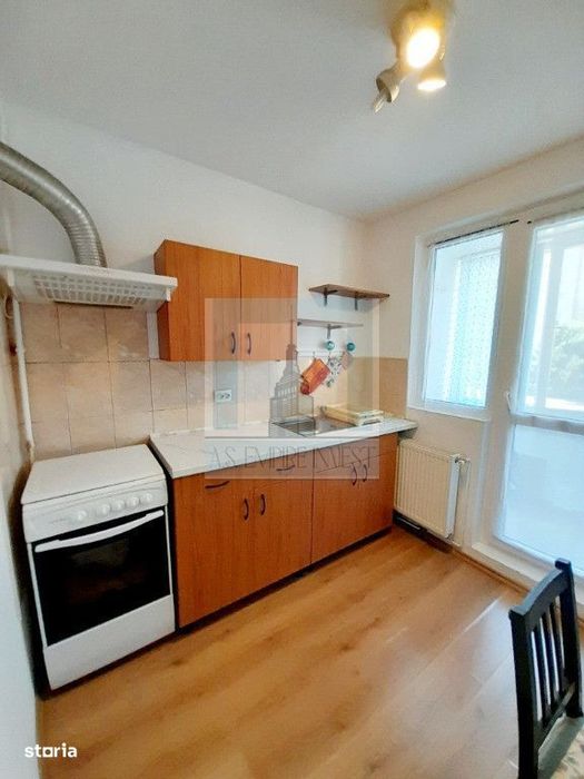 Apartament 2 camere mobilat/utilat - zona Grivitei