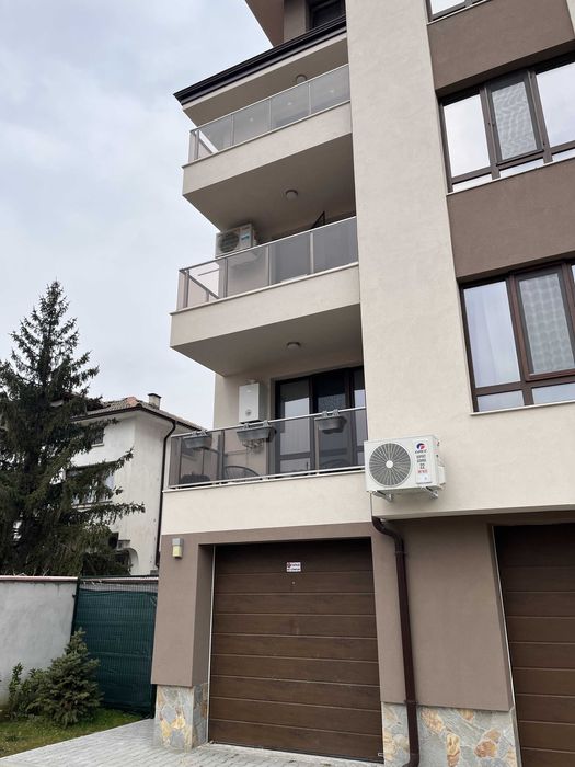 Продава гараж ново строителство – 30 кв.м., близо до Културния дом