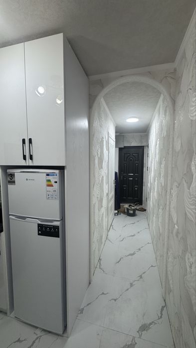 Сдается 1 комнатная кв с новым евроремонтом