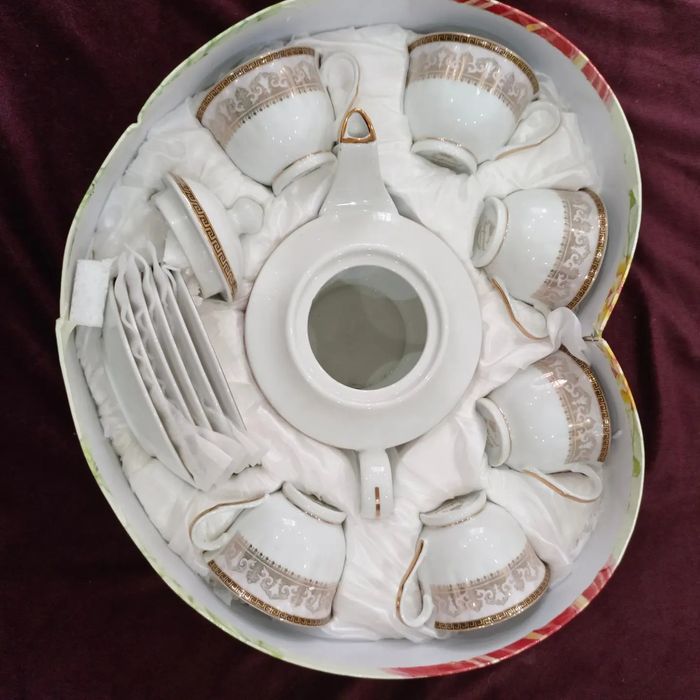 Посуда, чайный сервиз