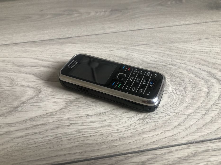 Продам легендарный Nokia 6233 Оригинал Германия!