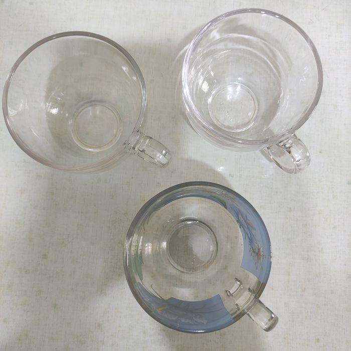 Бокалы продаю большие