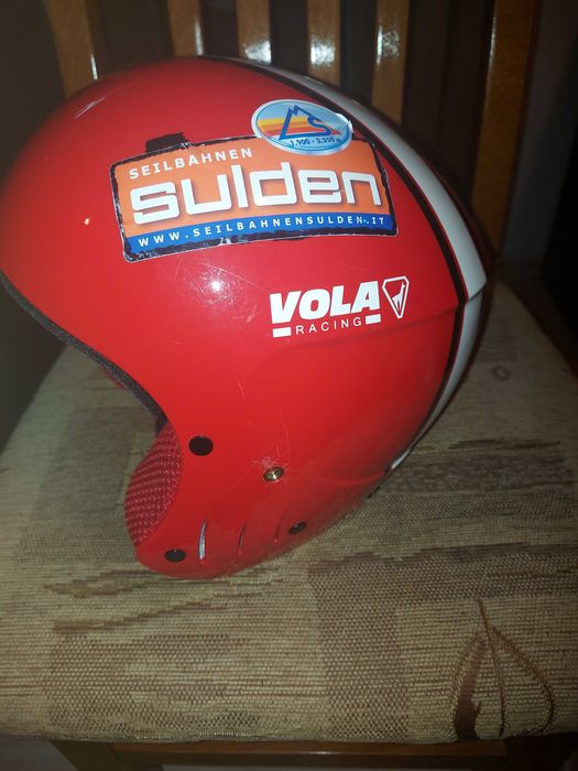 Ски гащеризон,състезателна каска и яке тийнейджър