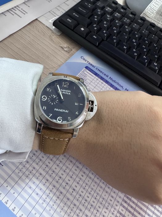 Luminor panerai часы