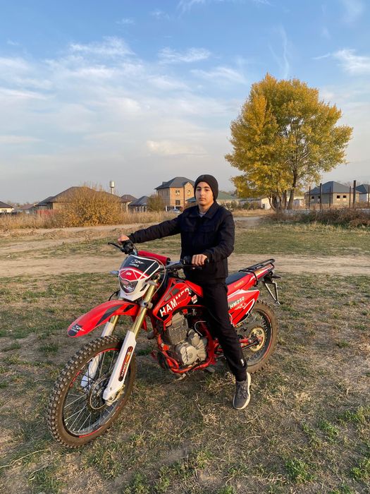 Продам эндуро 250куб новый