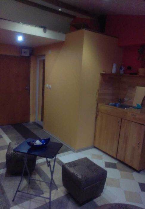 Дава се под наем Едностаен апартамент в София, Изток - 30 кв.м за 323.85 € - Снимка #4