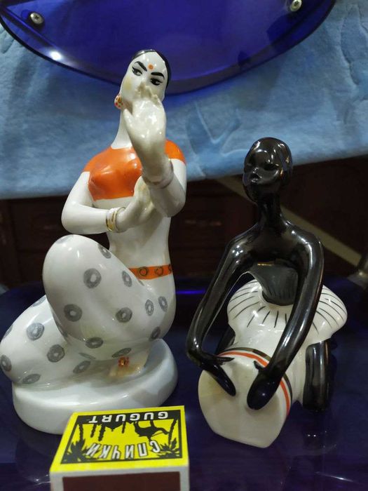 Фарфоровые Статуэтки