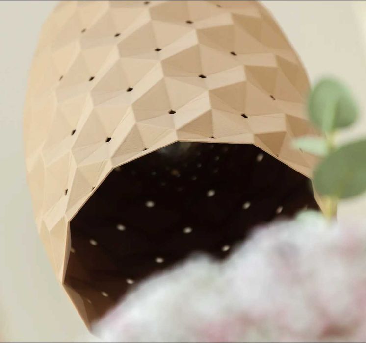 Потолочный светильник в стиле модерн — изящная геометрия света