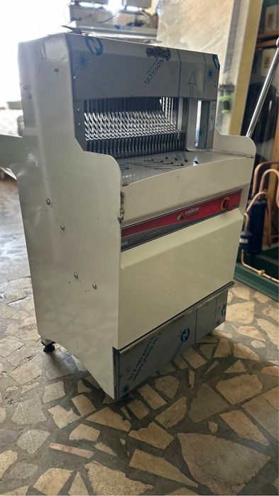 Xleba rezka. Non kesadigan aparat