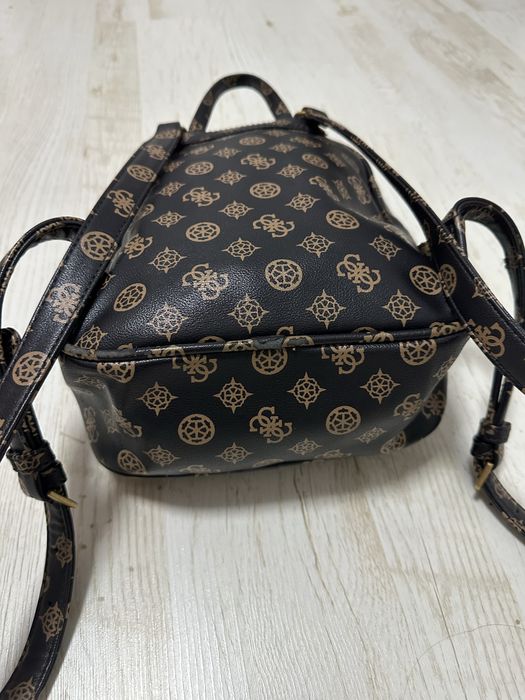 Оригинална Раница Guess