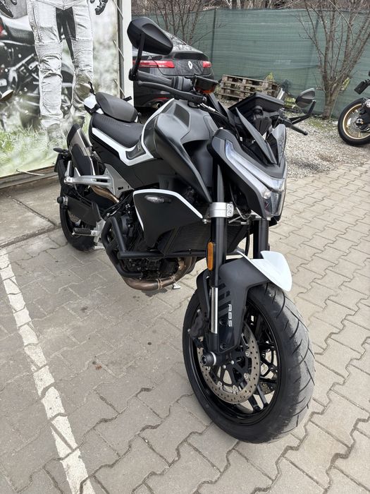 CFMOTO 800NK Advanced