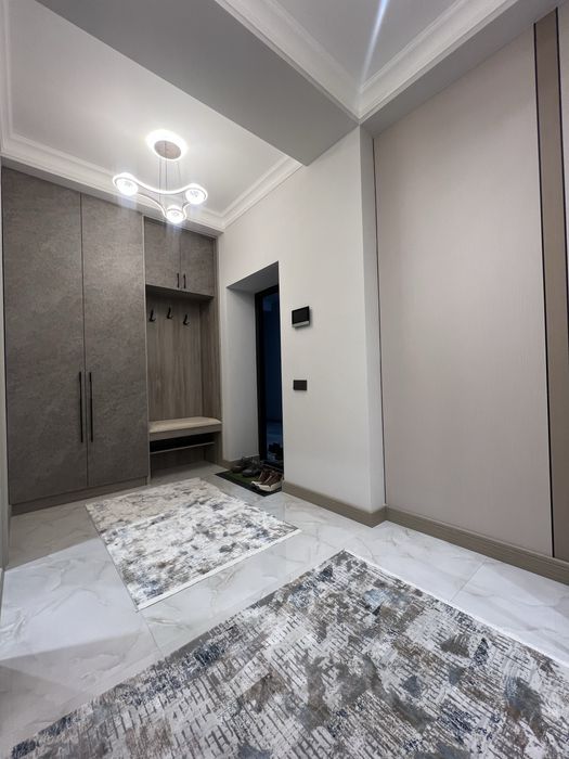 Юнумабад 13 квартал 2/2/8 кирпич