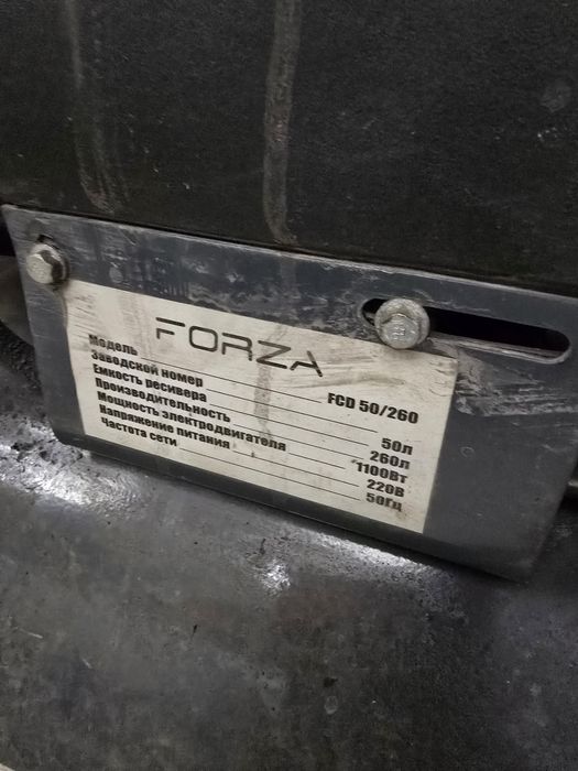 Воздушный компрессор , углорез по металлу