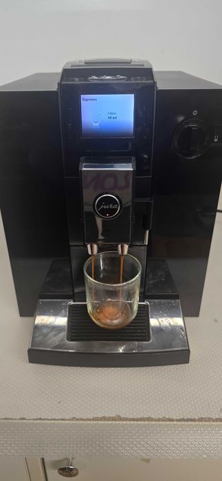 Expresor JURA F9