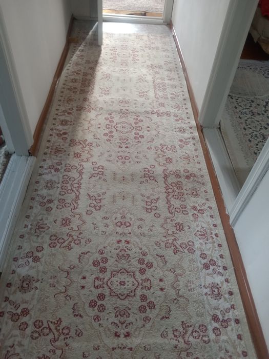 Продам шторы и ковры