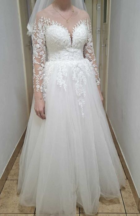 Rochie de mireasă bine întreținută