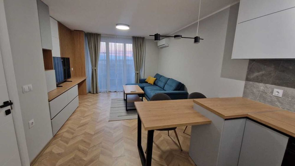 Дава се под наем Двустаен апартамент в Пловдив, Христо Смирненски - 70 кв.м за 600 € - Снимка #3