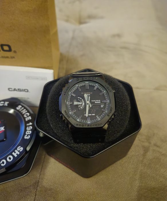 Часовник G-SHOCK Solar GM-B2100
