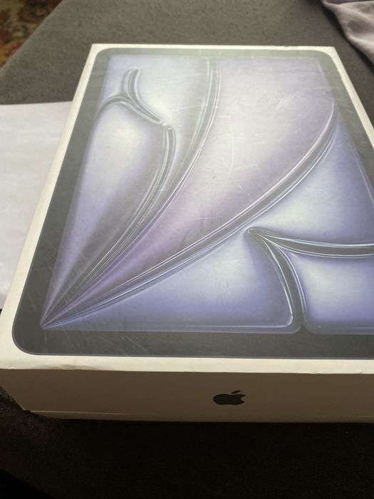 Планшет ipad air 2024