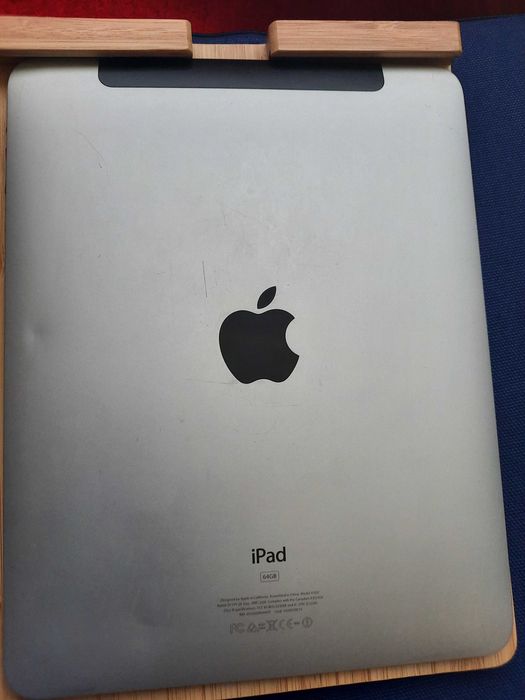 Telecomanda apple