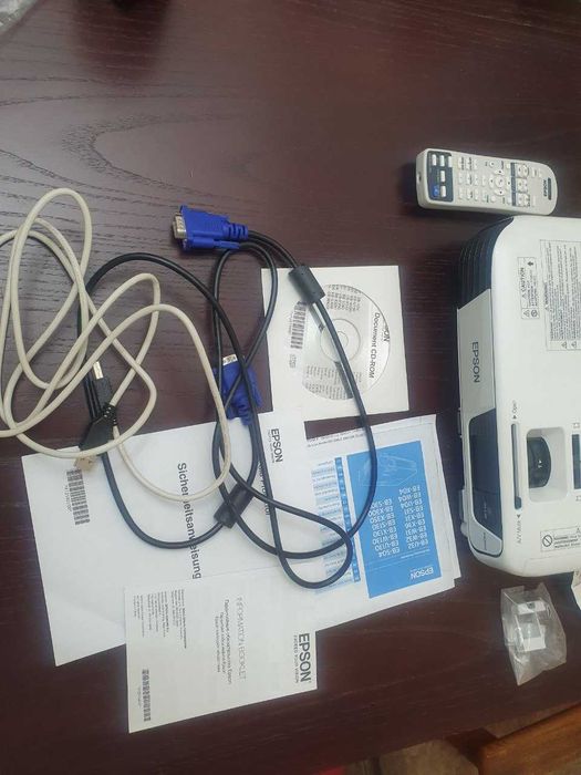 Проектор EPSON EB-X31 в полном комплекте