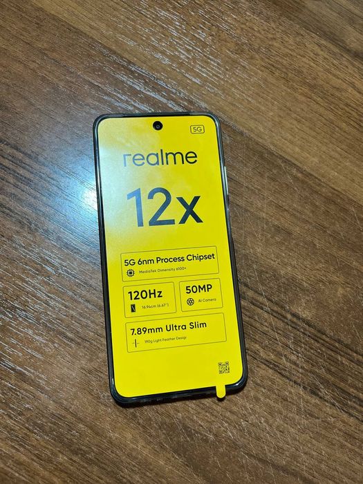 Телефон Realme 12x 5G