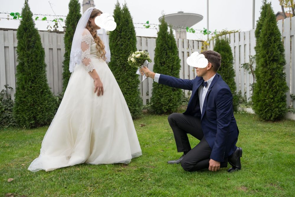 Vând rochie de mireasă