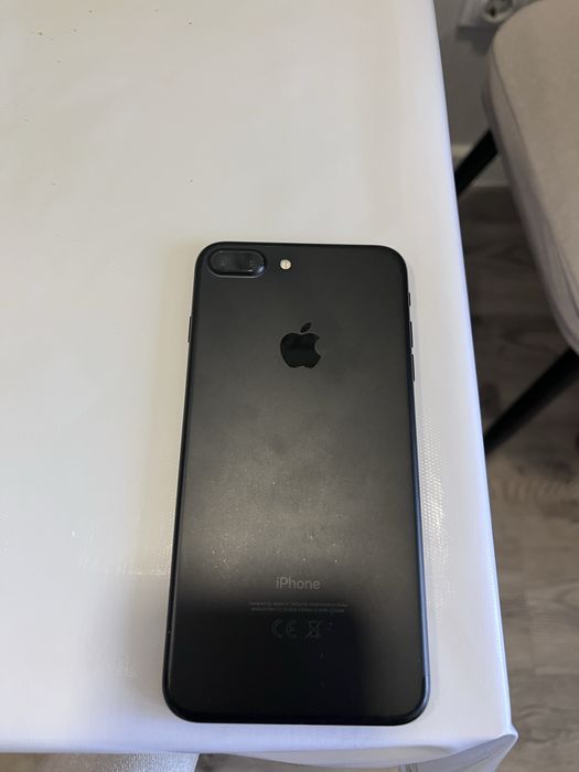 Продам Iphone 7 в хорошем состоянии , рабочий