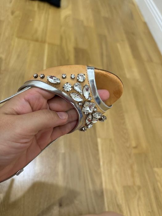 Босоножки кожаные Sebastian