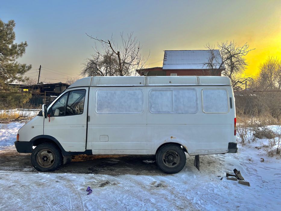 Продам машину срочна.