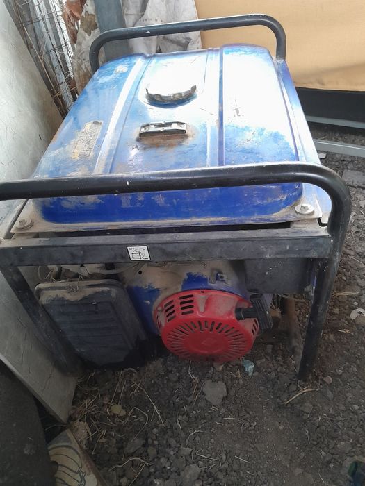 Продам генератор