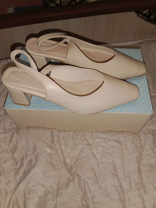 Босоножки в отличном состоянии