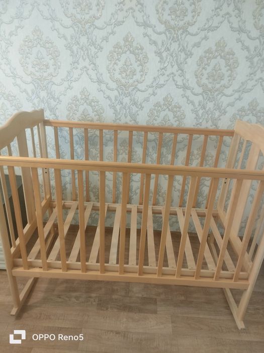 Кроватка для новорожденных