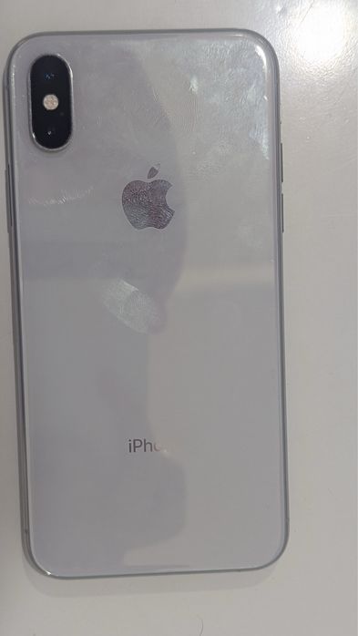 Iphone xs ideal holatda