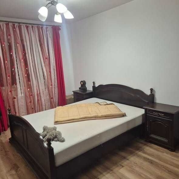 Apartament 3 camere decomandat etaj 1 Astra, AC