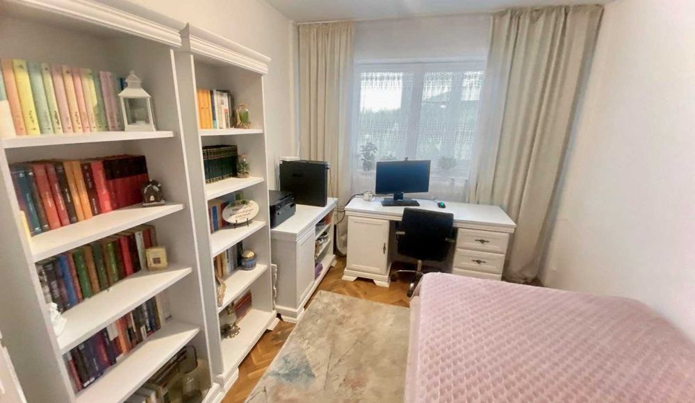 Inchiriere apartament cu 4 camere