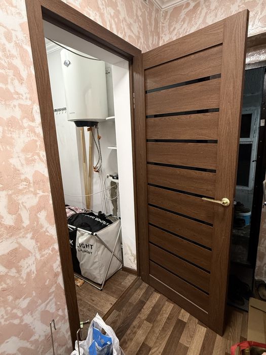 Продам двери 80 х 200 см