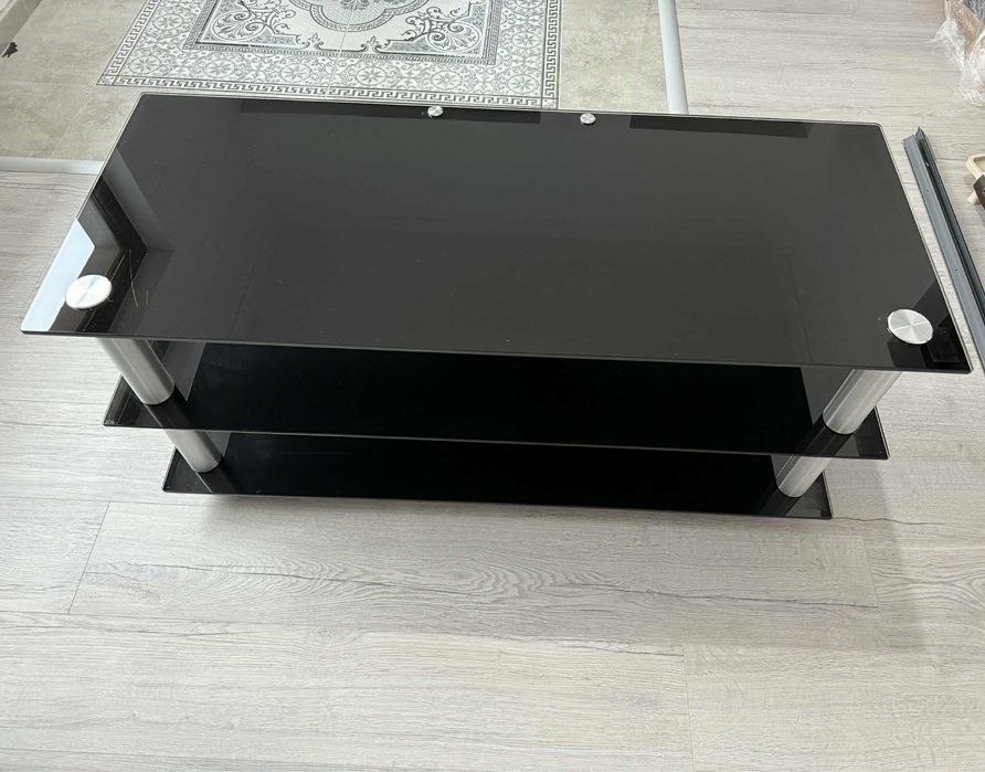 Vand Masa de Sticla 350lei