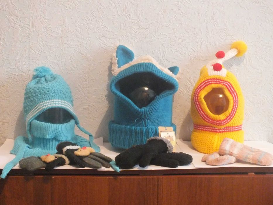 Продам детские шапки разные модели