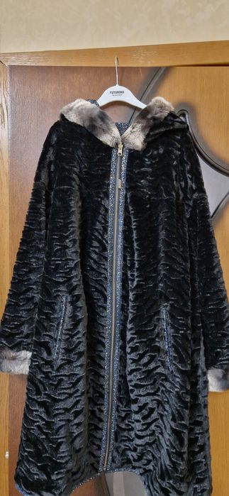 Продам кожаную куртку