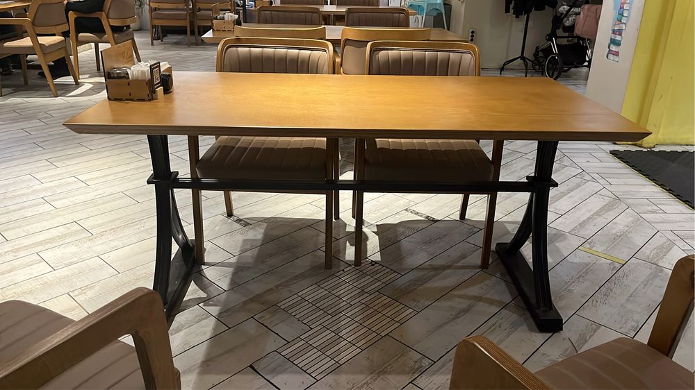 Продам мебель для рестоана