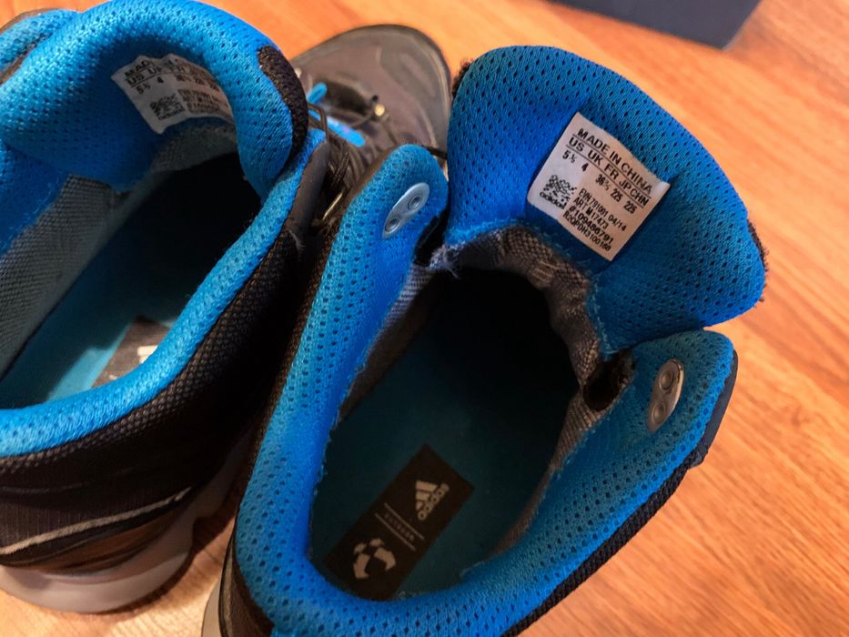 Ghete Adidas Gore- Tex dama