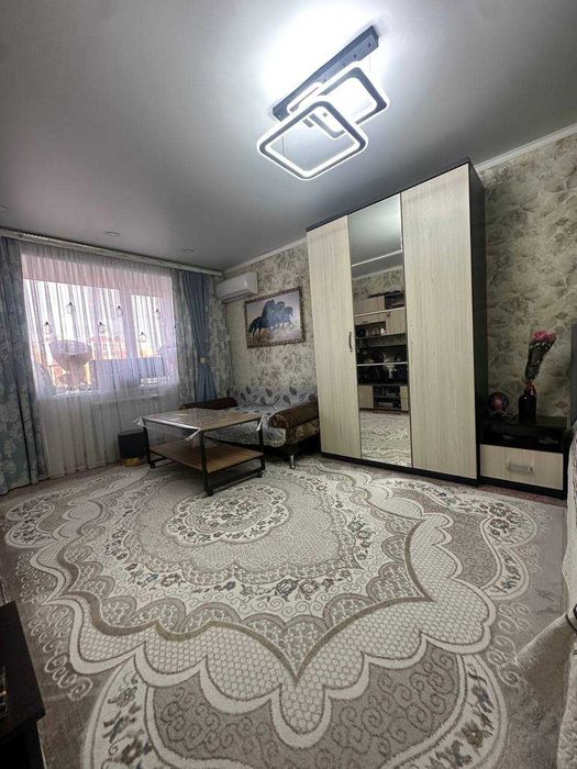 продается 1 комнатная