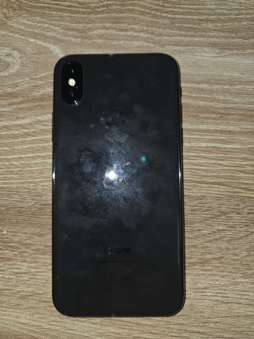 iPhone X смартфон