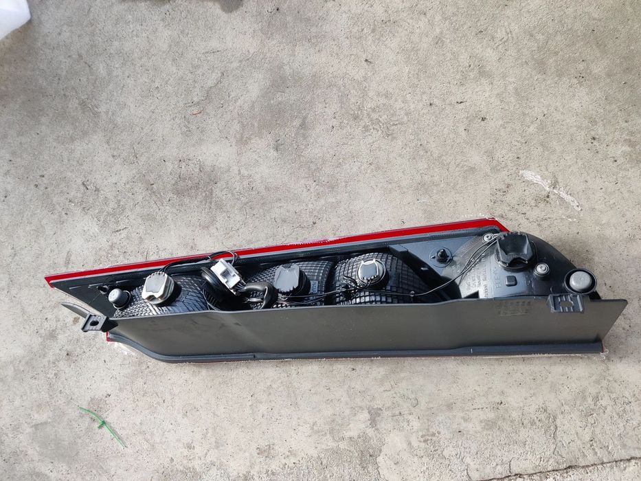 Stop stanga spate NOU Ford Transit Connect MK2 2018-2023 Facelift  DT11-13405-AD