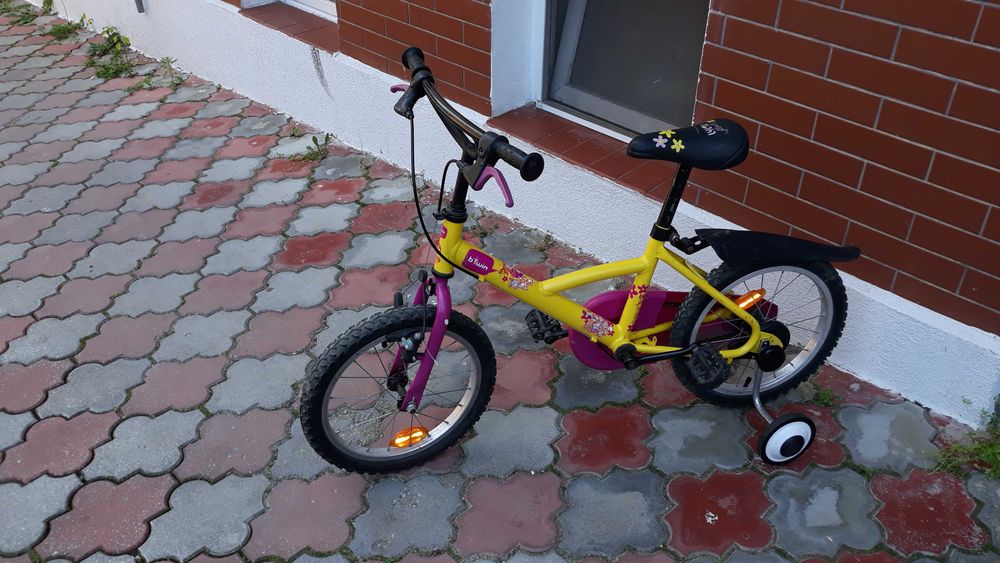 Vand bicicleta Btwin fetite